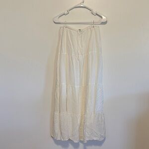 Brandy Melville White Tiered Maxi Skirt. NWOT never worn